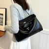 Сумка-тоут Rodeobag Верхний слой Коровья кожа Через плечо Кожаная Женская Подмышечная Коммутирующая Плечо Большая вместимость Высококачественное ощущение