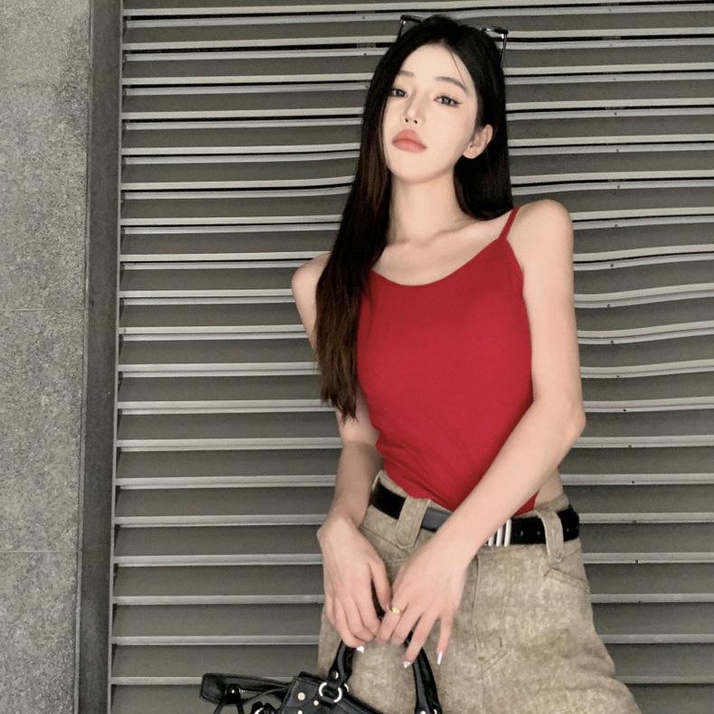 С жилетом-халтером Pure Slim-fit Outside, чтобы носить летнюю безрукавку Sexy Beauty с накладкой на грудь