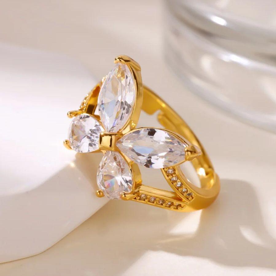 Fashion Zircon Butterfly Rings For Women Gold Color Stainless Steel Butterfly Ring Wedding Christmas Hypoallergenic Jewelry Gift
