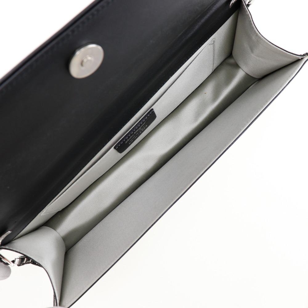 Salvatore Ferragamo Сумка через плечо на цепочке 21-4384 2-в-1 клатч черный эмаль Женская Б/У