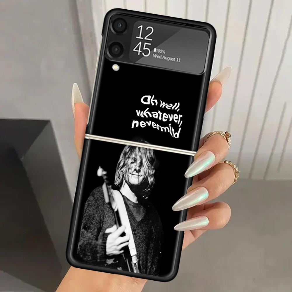 Ретро Певец Курт Кобейн Жесткий ПК Чехол Для Телефона Для Samsung Galaxy Z Flip 7 6 5 4 3 Черный ZFlip7 ZFlip6 Flip5 Flip4 Flip3 5G Печать C