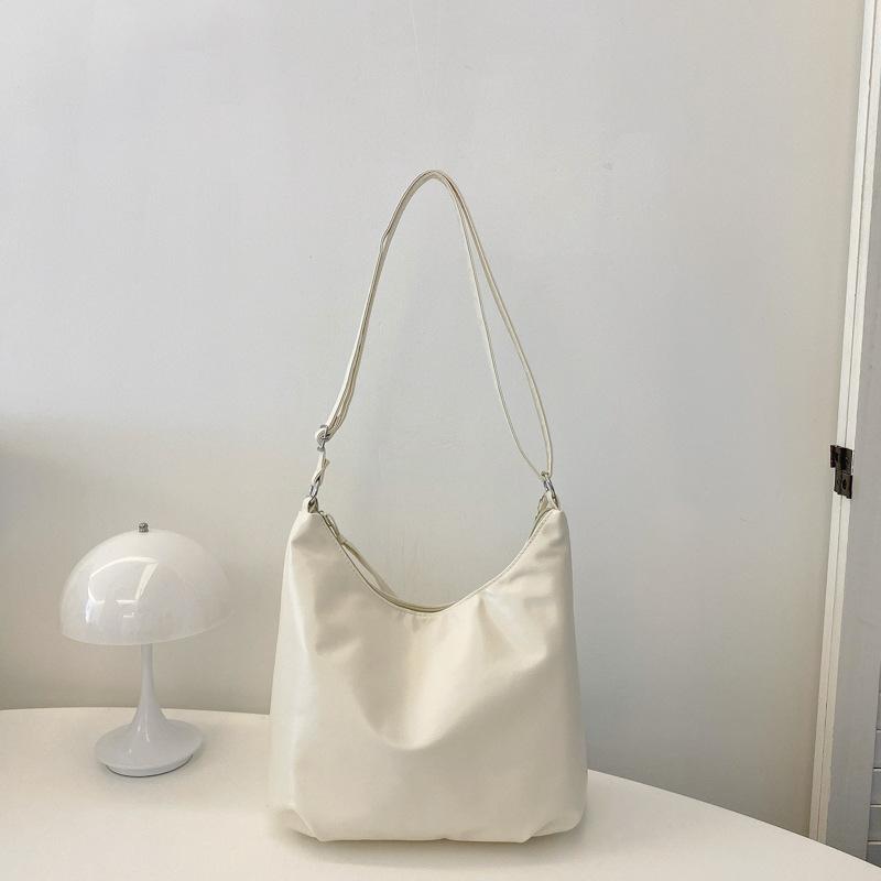 Повседневная персонализированная сумка через плечо для поездок на работу, модная большая вместимость, красивая сумка-тоут, повседневная сумка Ins Trendy Crossbody