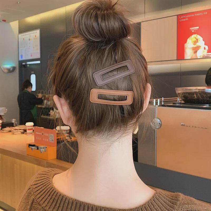 Retro Leather Square Hairpin: Versatile Side Clip for Women