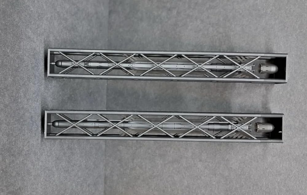 Kopecky Scale Models 1/32 AAM-5 Type 04 Air-to-Air Guided Missile with Sensor Cover Parts (2 Pieces) Plastic Model Kit Parts KOM32056 (Airplane)