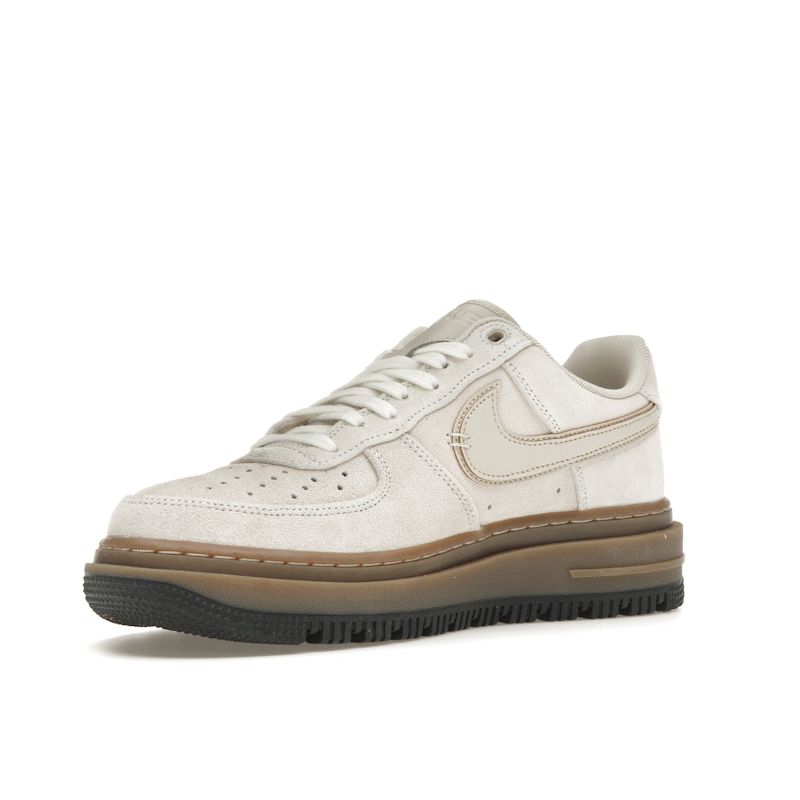 Nike Кроссовки Air Force 1 LX Light Orewood Brown Unisex цвета кремовой резины-темно-коричневого цвета антрацит HV2531-100