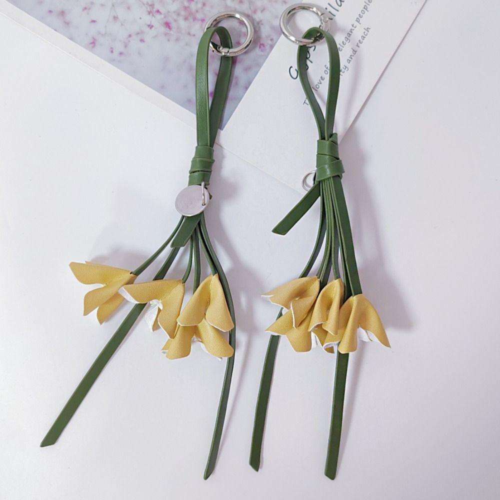 Hanger Pu Flower Keychain Lavender Bag Charm Trendy Pu Leather Flower Pendant Women