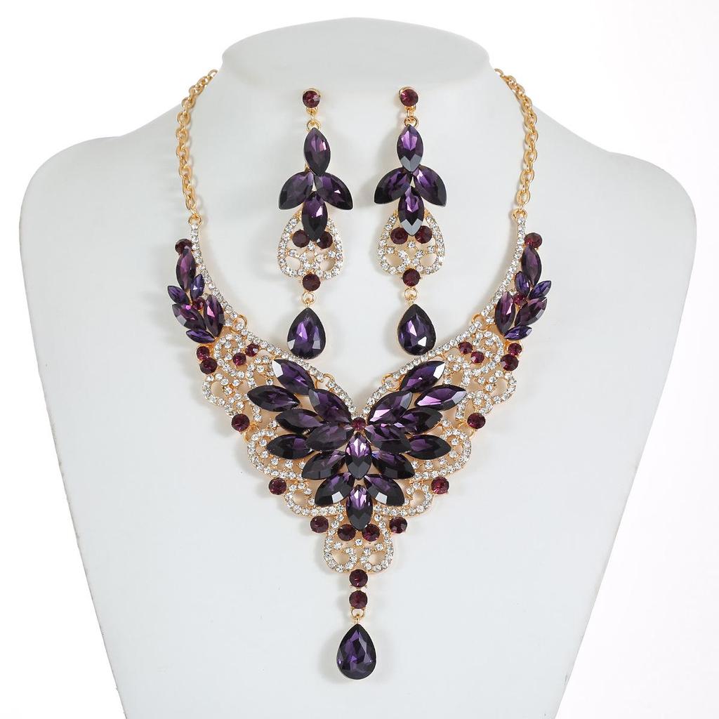 Преувеличенный ретро набор ожерелий с кристаллами и драгоценными камнями - Европейские и американские украшения для женщин