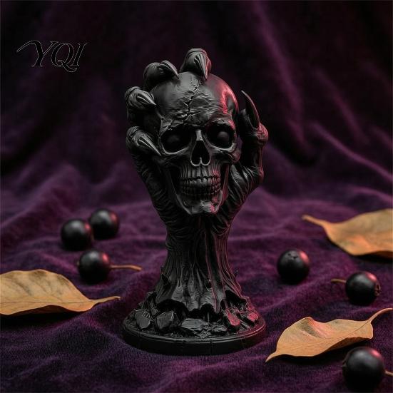 Gothic Home Ornaments 3D Printed Skull & Devil Hand Figurine, Realistic Holding Handheld Sculpture Statue, Desktop Ornament for Halloween Decoration