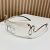 Ретро интегрированные солнцезащитные очки Snake для женщин Millennial Senior Sense Защита от ультрафиолета вогнутой формы солнцезащитные очки