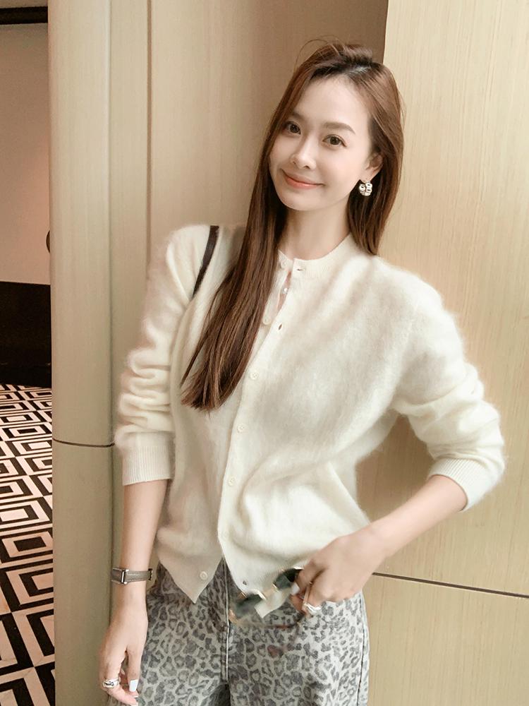 Women's Morandi Round Neck Cashmere Wool & Silk Blend Cardigan - Soft Brushed Knitwear