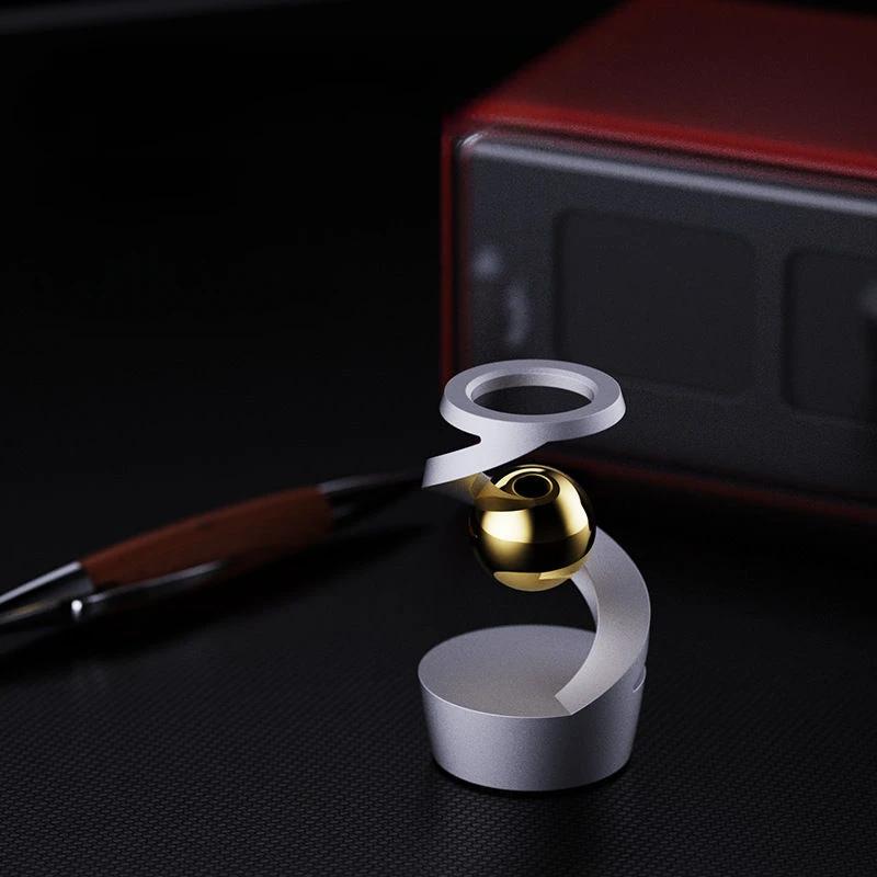 Подвеска рабочего стола Вращающийся гироскоп Декомпрессия Релаксация Артефакт Беззвучный Кончики пальцев Поворот руки Металл Черный Технология Продвинутая игрушка