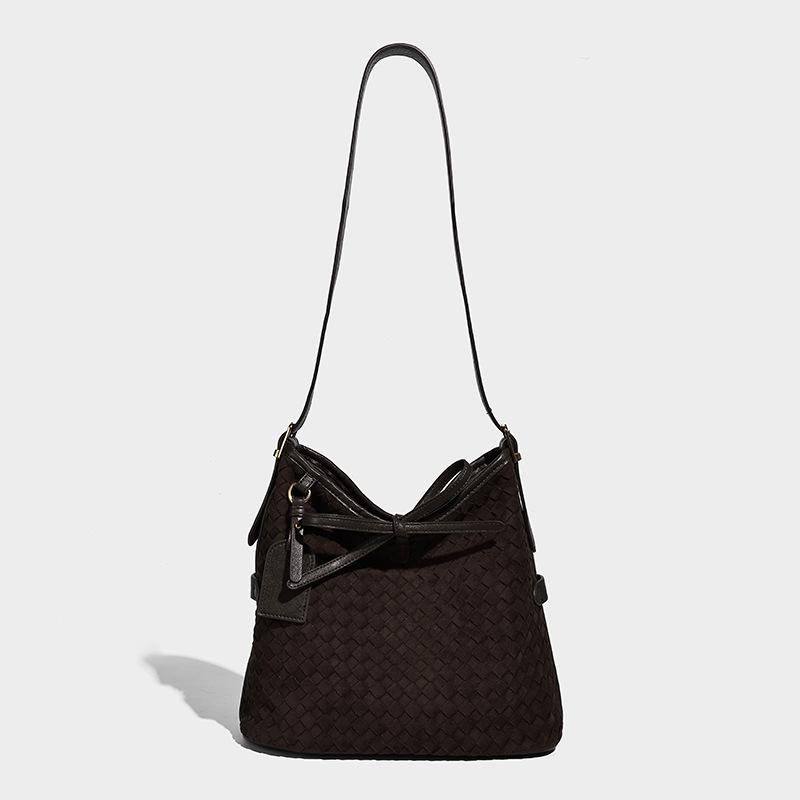 Women's bag 2025 new trendy versatile simple woven bucket bag large capacity tote bag fashionable shoulder crossbody bag