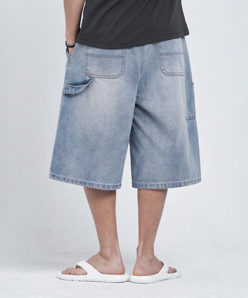 LEMAIN SECOND Bermuda Wide One-Pleat Carpenter Denim Elastic Waist Shorts [Light Wash]