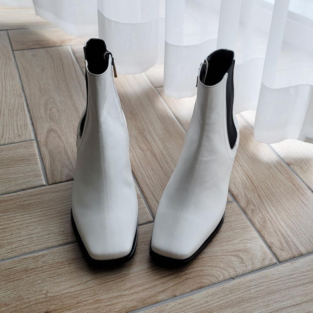 Kerrijade Simple Square Chelsea Boots