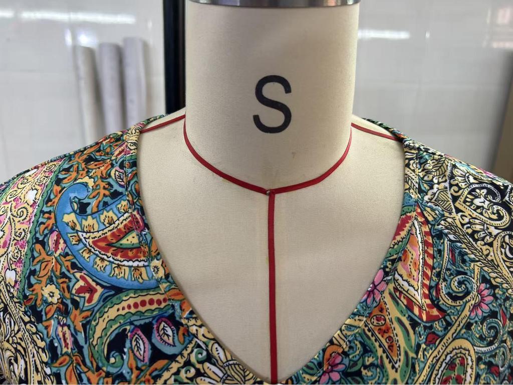 Летний топ с V-образным вырезом и завязками, с узором пейсли: Европейская и американская мода