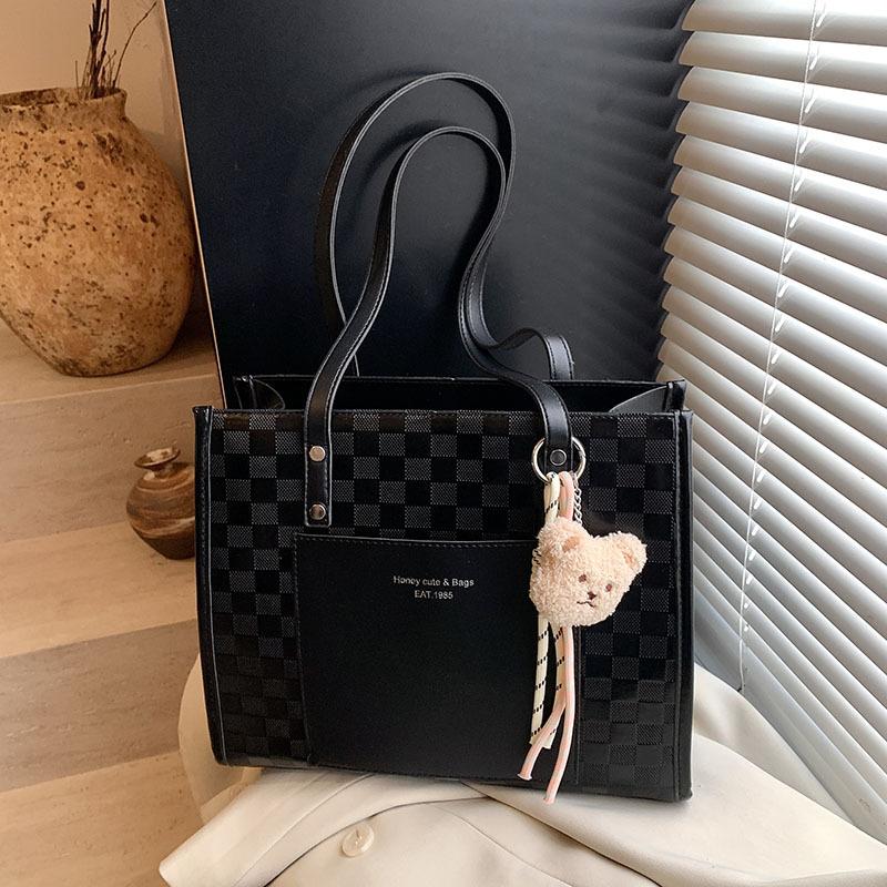 Сумка премиум-класса большой вместимости женская новая весенне-летняя сумка на плечо/подмышку повседневная дорожная сумка-тоут