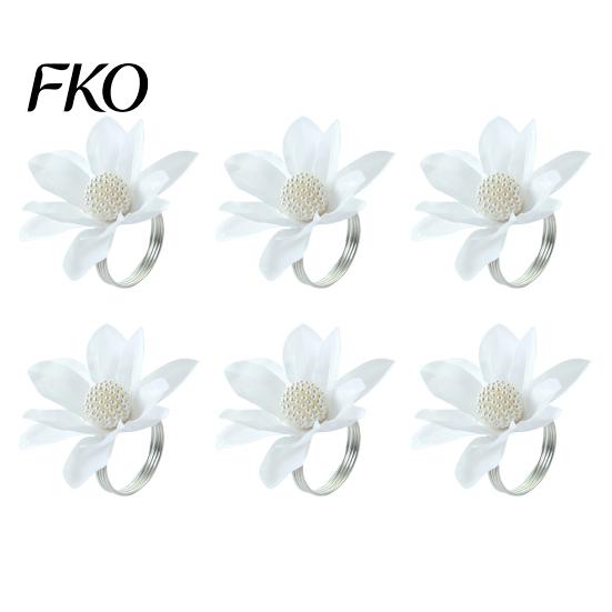 Napkin Ring 6Pcs White Lotus Rings, Chiffon Flower Metal Holders, Faux Soft Fabric Pearl Dinner Rings for Wedding Bridal Shower Table