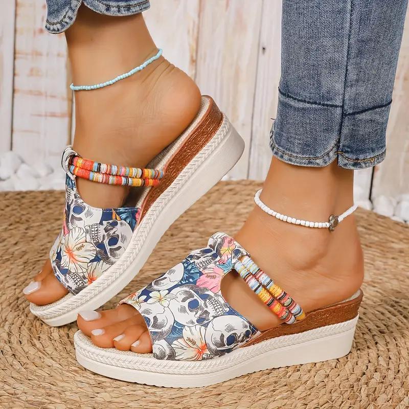 Женские сандалии с принтом черепа, цветные плетеные шлепанцы на платформе для отдыха на море, пляжные шлепанцы на танкетке для Хэллоуина
