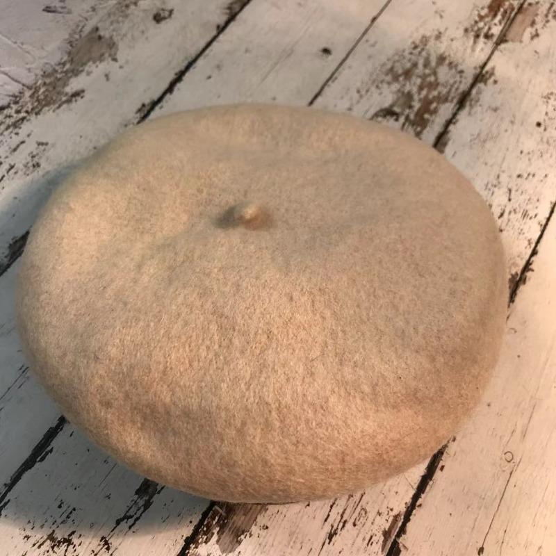 Female Beret Painter's Hat Vintage British Casual Hat Autumn and Winter Wool Bud Versatile Hat