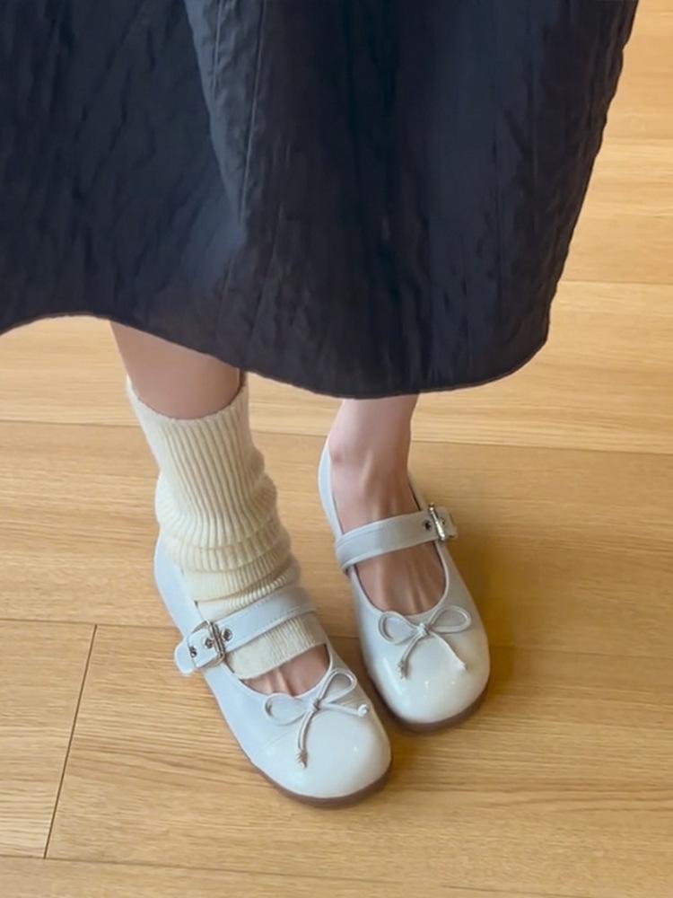 Туфли Мэри Джейн с французским бантом и мелким горлом для детей 2025 года, новые красные туфли на плоской подошве, одинарные туфли