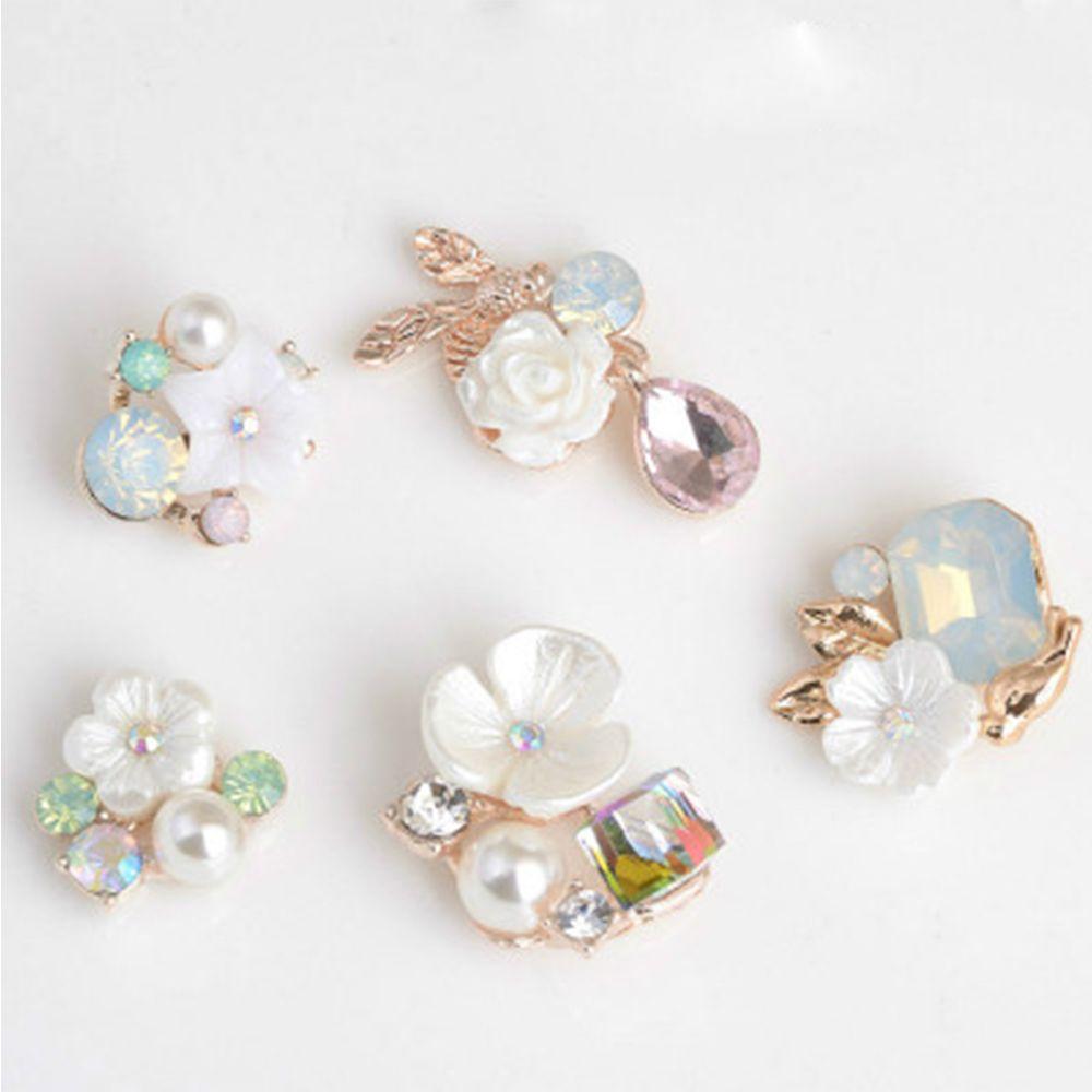 DIY Flatback Hairpin Accessories Pearl Buttons Flower Buckle Apparel Sewing Rhinestone Button