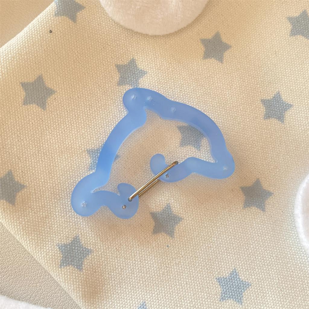 Hollow Strawberry Carabiner Lightweight And Portable For Outdoor Activities Made Of High Strength Aluminum Alloy