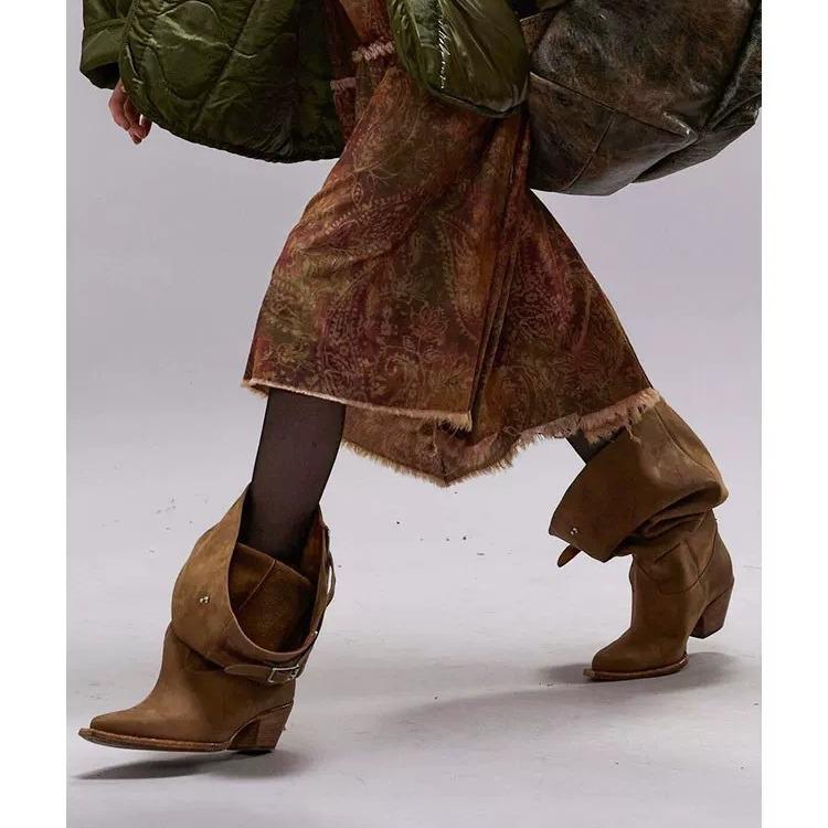 Модные Ретро Зимние Сапоги до Колена Женские Круглый Носок Наборный Каблук Вестерн Кожаные Сапоги 2025 Новые Осенне-Зимние Плиссированные Туфли для Горячих Девушек