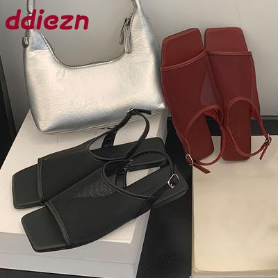 Женская обувь – Сандалии