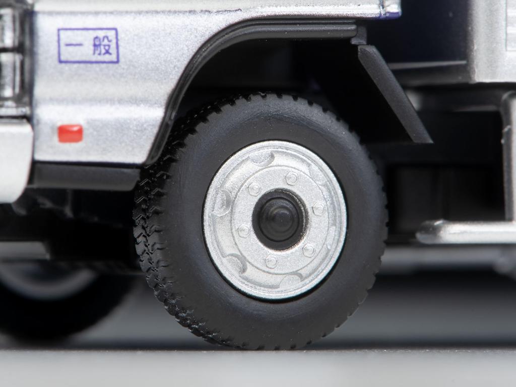 TOMYTEC Tomica Limited Vintage Neo Isuzu Elf Panel Van Kurume Transport Completed Product LV-N285c