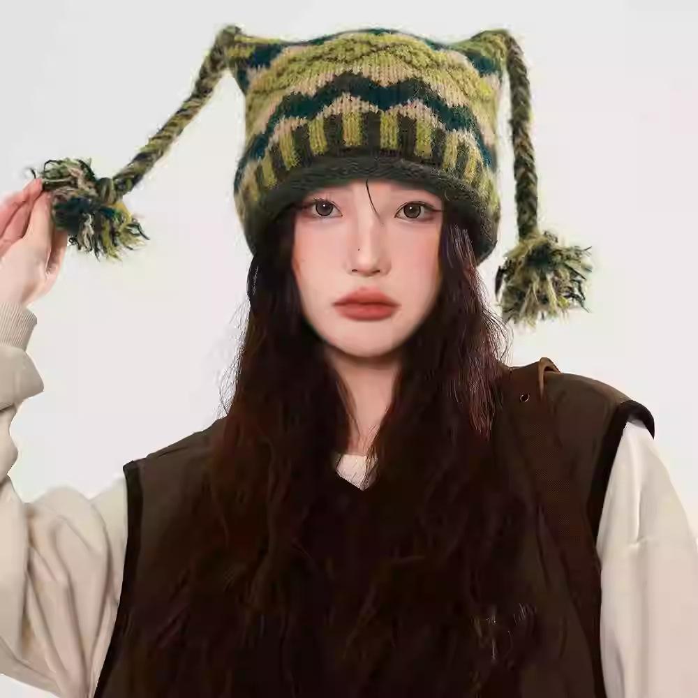Autumn and Winter Vintage Fair Island Wind Pullover Hat Children's Cute Braided Zhenyi Comic Curled Knitted Hat
