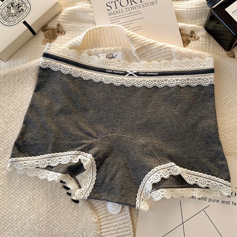 Retro Flat-Leg Women's Class A Cotton Antibacterial Lengthened & Widened Panties with All-Cotton Crotch.