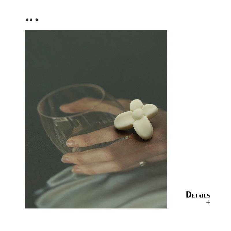 Xiaoxiang Простой стиль Пуговица-четырехлистный клевер Пуговица-бабочка для костюма Декоративные пуговицы Твидовый пиджак Пальтовая пуговица Женская