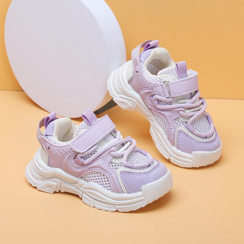 Детская спортивная обувь, новая летняя обувь для девочек, повседневная обувь с противоскользящей сеткой на мягкой подошве для мальчиков, дышащие кроссовки