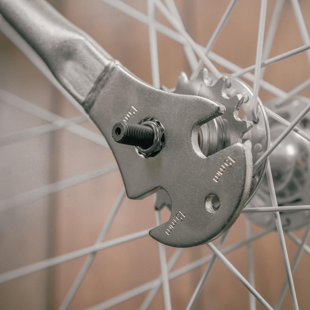 BIKE HAND Ключ педальный с высоким крутящим моментом Длина 350 мм YC-163L (15мм) YC-163L