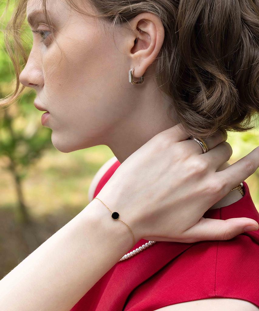 Начинается Браслет Roca Mini Round Onyx