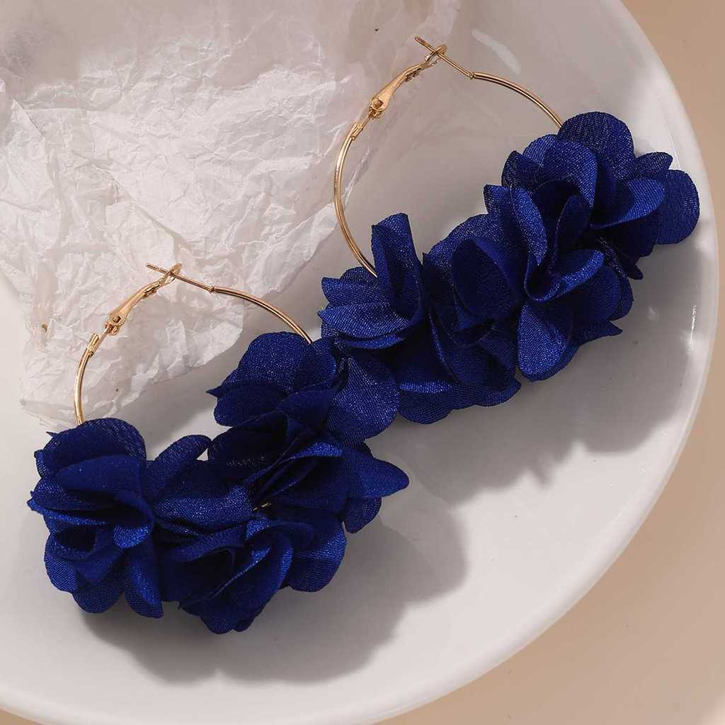 Sweet And Minimalist Alloy Flower Earrings With Fabric For Daily Wear