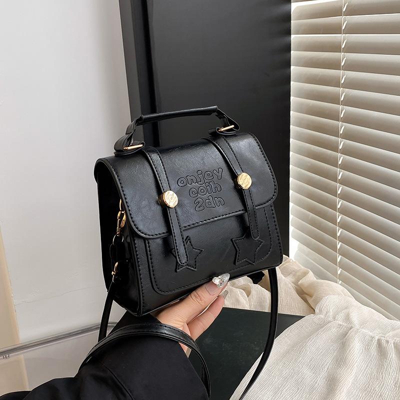 Niche Design Bag Women's 2025 New Autumn and Winter Retro Fashion Portable Small Square Bag High-end Versatile Messenger Bag