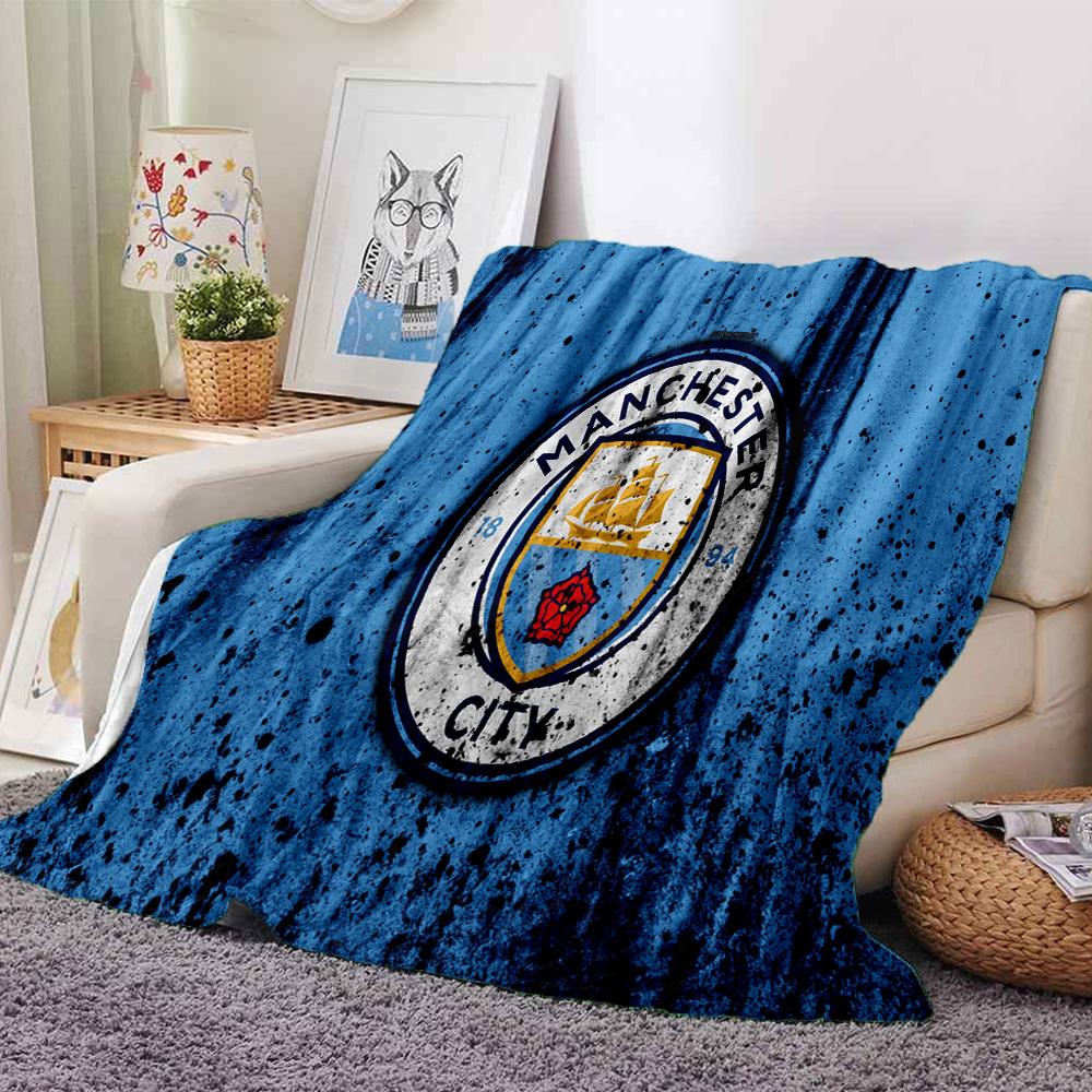 Football Manchester Crest Flannel Blanket, Soft Polyester, Modern Design, All-Season for Camping, Travel, Gifts for holidays or birthdays