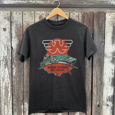 Waylon Jennings Live In Concert Semi Truck With Flying W Art & Logo T-Shirt