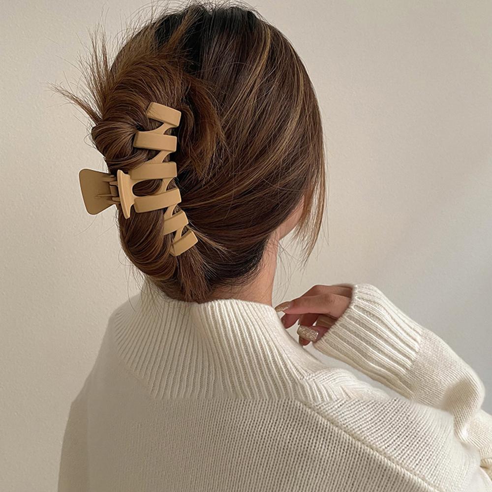 Large Ponytail Shark Hair Clip For Women Korean Claw Clip Thick Hair Soild Color Crab Hair Clip Barrettes
