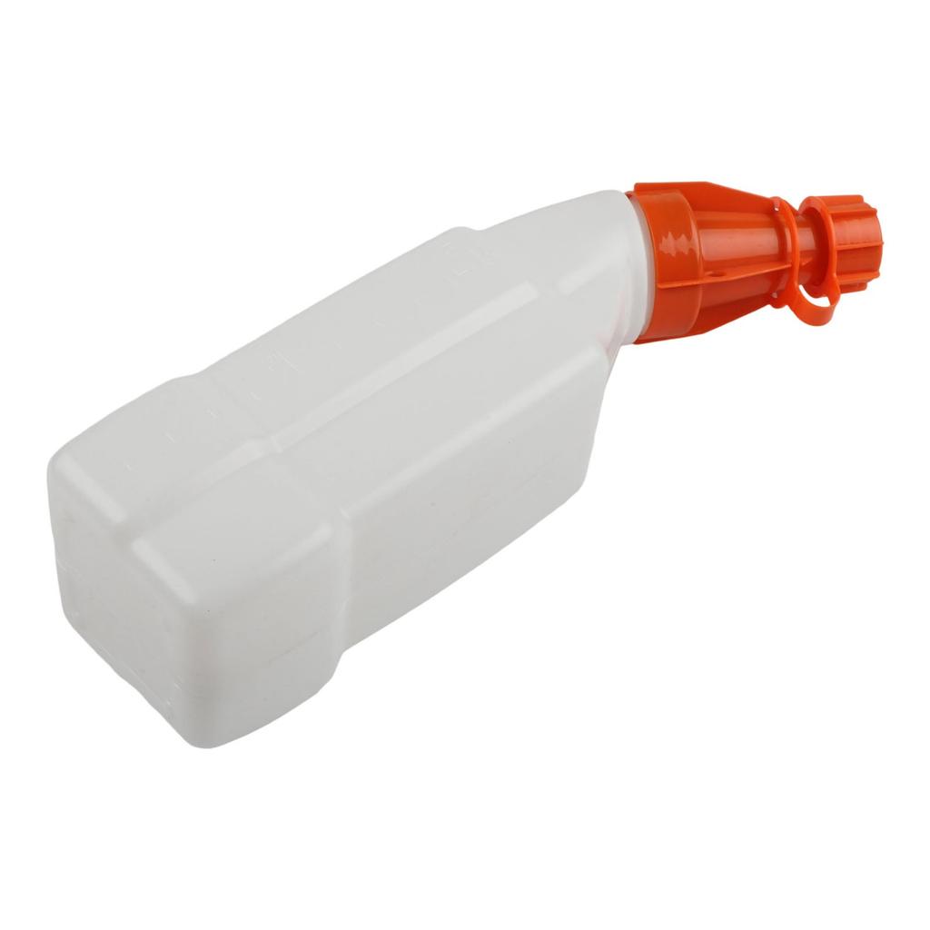 1L Capacity Oil Mixing Bottle for 2 Equipment Essential Gardening Tool