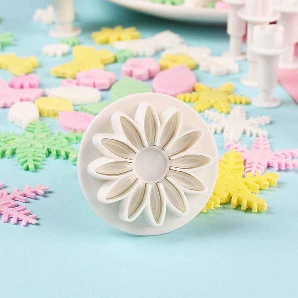DIY Baking Tool Kitchen Food Plunger Fondant Mold Cake Decoration Biscuit Mould Cookie Cutter