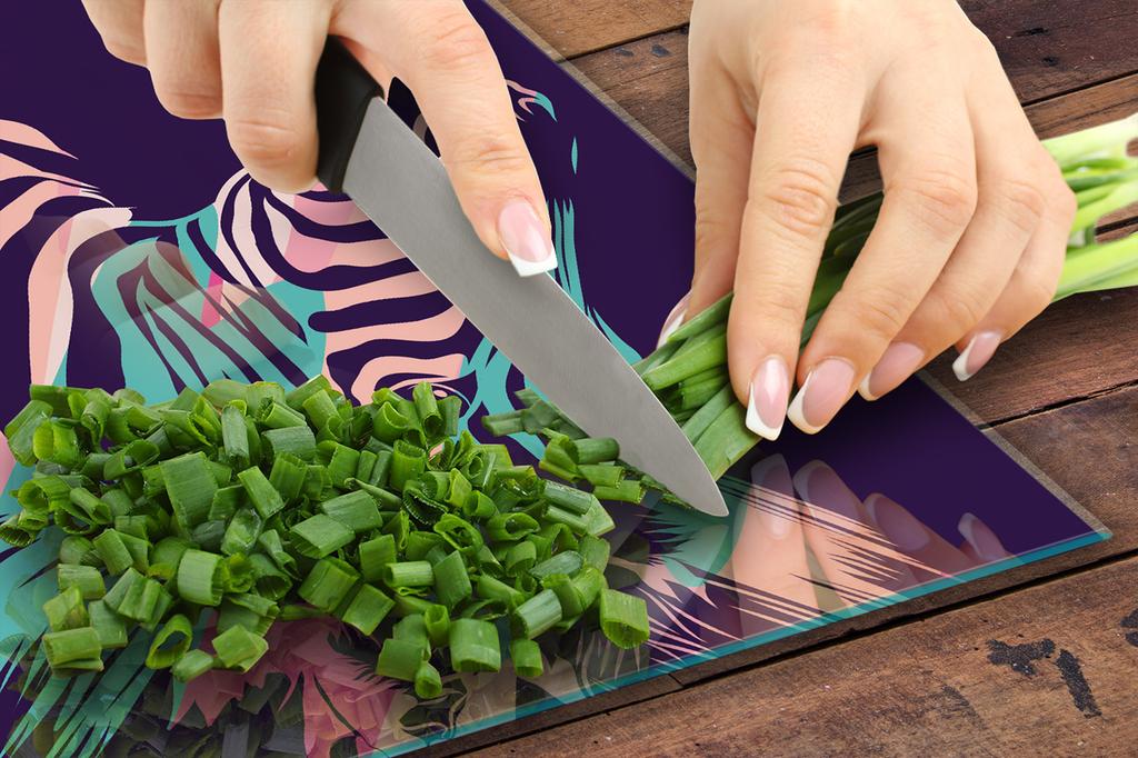 GLASS CUTTING BOARD 45x52 Zebra