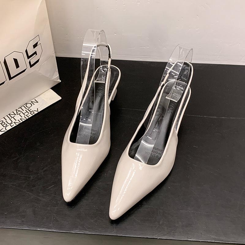 Темпераментные сандалии Баотоу Женские 2025 Лето Новые С открытым носком Высокий каблук Лаковая Коренастый каблук Модные сандалии