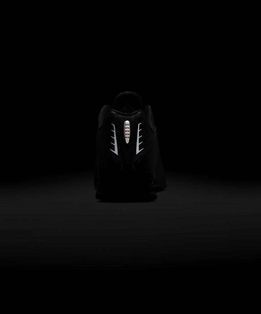 Nike Shox R4 W - Черный:Макс Оранж:Черный / Ar3565-004