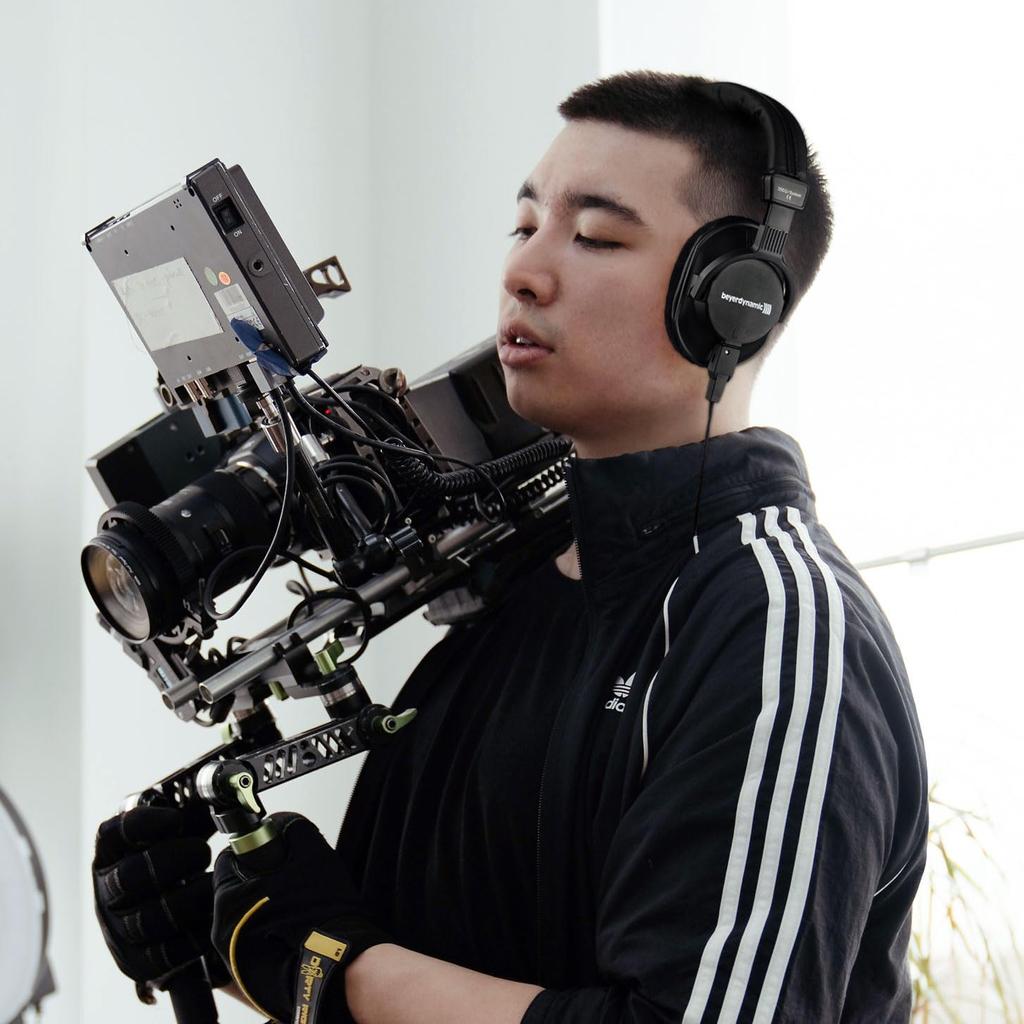 Beyerdynamic OHM одноканальные закрытые динамические наушники для вещательных приложений DT-252-80