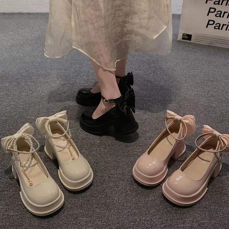 Модная женская обувь на плоской подошве в японском стиле Весна 2025 Новые милые универсальные туфли Мэри Джейн с бантом и большим каблуком из маленькой кожи