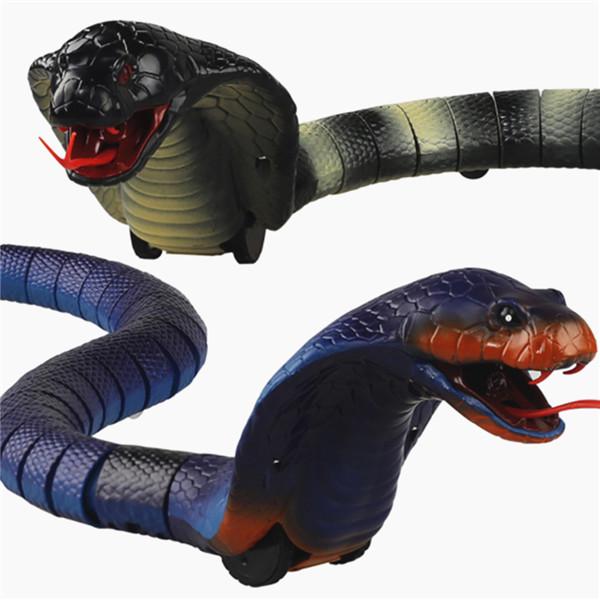 Electric Infrared Remote Control Cobra Tongue Retractable Simulation Rattlesnake Remote Control