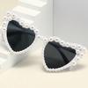 Non-polarized White Heart Frame Glasses Heart-Shaped Faux Pearl Sunglasses for Women Fashion Summer Decorations