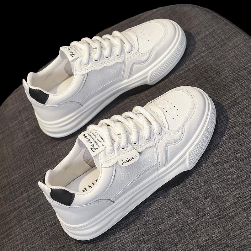 Белые туфли на платформе из натуральной мягкой кожи, женские, лето 2024, новые универсальные дышащие весенне-осенние туфли для серфинга, студенческие спортивные и любительские туфли